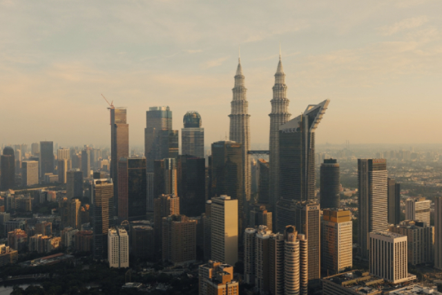Malaysia Leads SEA On AI Images: A GEO Opportunity